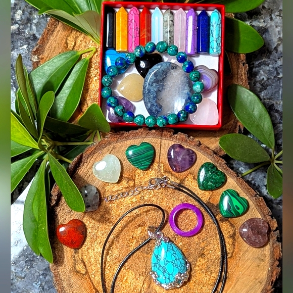 30 Pc Crystal Natural Chakra Stone Gift Box Chakra Bracelet Worry Stone Blue Red - Picture 12 of 14